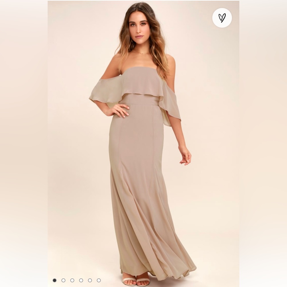 Lulu’s NWT All My Heart Off The Shoulder Maxi Dress